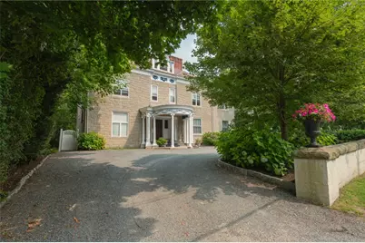 90 Rhode Island Avenue #2, Newport, RI 02840 - Photo 1