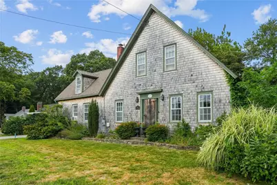 671 County Road, Barrington, RI 02806 - Photo 1