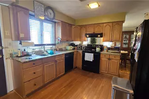 7 Eliza St, Providence, RI 02909 - Photo 1