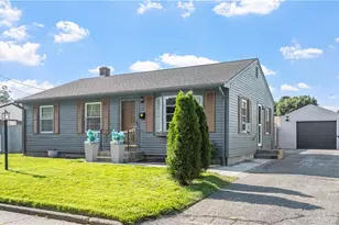 29 Anama Ave, East Providence, RI 02916 - Photo 1