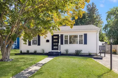 79 Bellview Avenue, Tiverton, RI 02878 - Photo 1