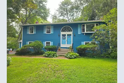 19 Betsy Williams Circle, Johnston, RI 02919 - Photo 1