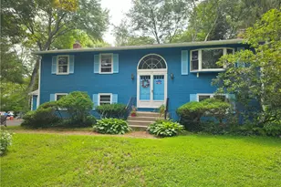 19 Betsy Williams Cir, Johnston, RI 02919 - Photo 1