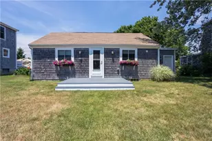 262 Riverside St, Portsmouth, RI 02871 - Photo 1