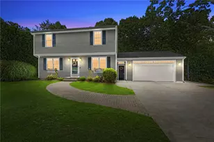 3 Sandy Ln, Bristol, RI 02809 - Photo 1