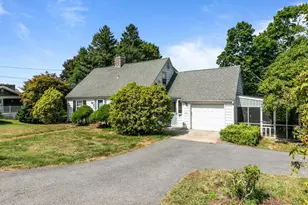 11 West Ave, Tiverton, RI 02878 - Photo 1