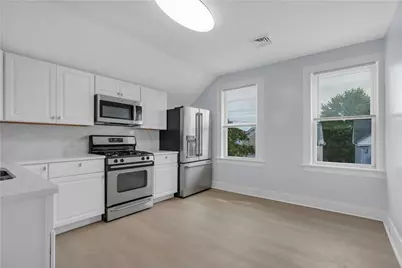 131 Wendell Street #3, Providence, RI 02909 - Photo 1