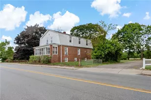 122 Market St, Warren, RI 02885 - Photo 1