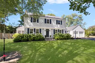 5 Lee Rd, Barrington, RI 02806 - Photo 1