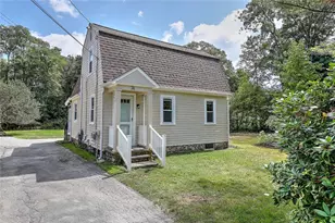 74 Crandall Rd, Tiverton, RI 02878 - Photo 1