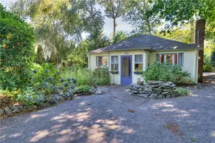 47 Wake Robin Trail, Narragansett, RI 02874 - Photo 1