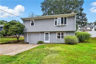 89 Spice Bush Trail, Narragansett, RI 02882 - Photo 1