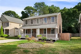 14 Mechanic St, South Kingstown, RI 02879 - Photo 1