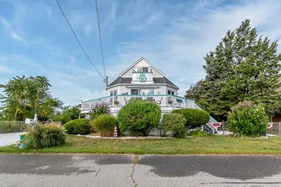 15 Elgin Street, Warwick, RI 02889 - Photo 1