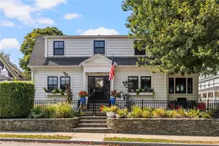 41 Hunter Ave, Newport, RI 02840 - Photo 1