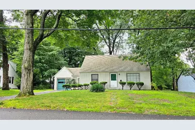 47 Bretton Woods Drive, Cranston, RI 02920 - Photo 1