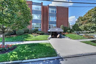 30 Blackstone Blvd, Providence, RI 02906 - Photo 1