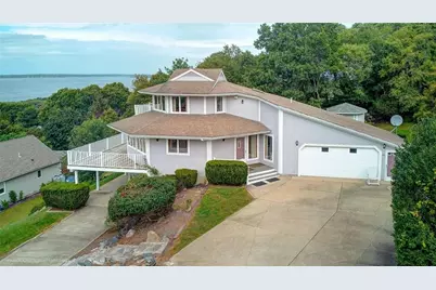 108 Horizon Drive, Tiverton, RI 02878 - Photo 1