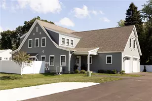 35 Anchor Wy, Newport, RI 02840 - Photo 1