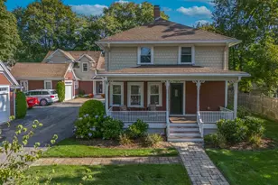 40 Vine St, East Greenwich, RI 02818 - Photo 1