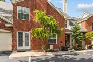 626 Smithfield Rd, North Providence, RI 02904 - Photo 1