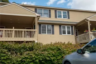46 Trellis Dr, West Warwick, RI 02893 - Photo 1