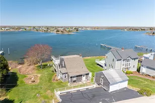 31 E Pond Rd, Narragansett, RI 02882 - Photo 1