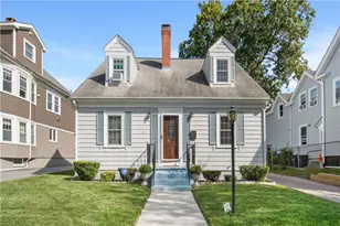 217 Summit Ave, Providence, RI 02906 - Photo 1