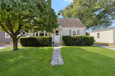 15 Saxonia Road, Cranston, RI 02920 - Photo 1