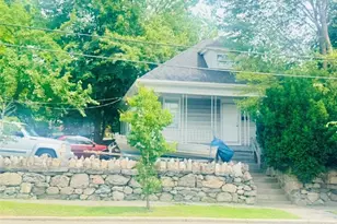 547 River Ave, Providence, RI 02908 - Photo 1