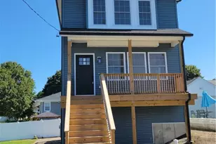 10 Woodland Ave, Cranston, RI 02920 - Photo 1