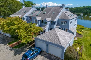 152 Crompton Ave, East Greenwich, RI 02818 - Photo 1