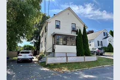 82 Hillcrest Avenue, Pawtucket, RI 02860 - Photo 1