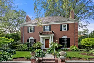 530 Blackstone Blvd, Providence, RI 02906 - Photo 1