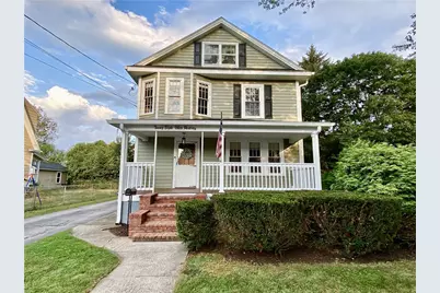 28 White Parkway, North Smithfield, RI 02896 - Photo 1