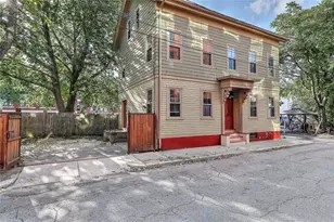 65 Grant St, Providence, RI 02909 - Photo 1