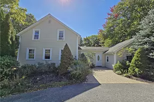 10 Sunapee Ct, Coventry, RI 02816 - Photo 1