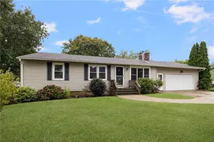 31 Pond View Dr, Coventry, RI 02816 - Photo 1