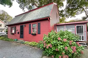 12 Johnson Ct, Newport, RI 02840 - Photo 1