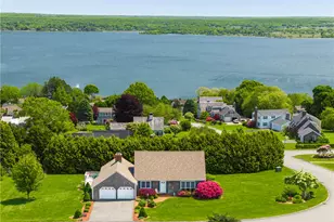 80 Sea Meadow Dr, Portsmouth, RI 02871 - Photo 1