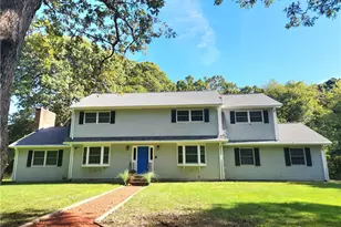 10 Columbia Ln, Jamestown, RI 02835 - Photo 1