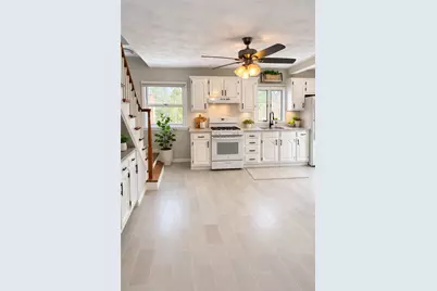 4 Shaws Lane, Bristol, RI 02809 - Photo 1