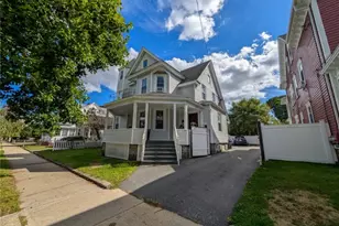 228 Washington Ave, Providence, RI 02905 - Photo 1