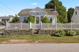 4 Westminster St, Westerly, RI 02891 - Photo 1