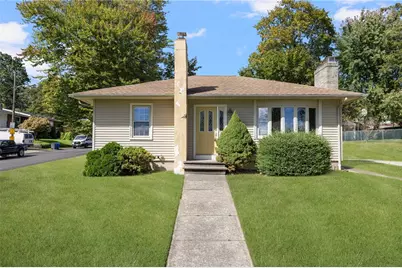 50 Memorial Avenue N, Johnston, RI 02919 - Photo 1