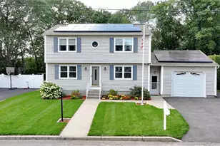 9 Patricia Dr, North Providence, RI 02904 - Photo 1