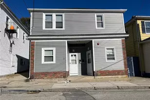 217 State St, Bristol, RI 02809 - Photo 1