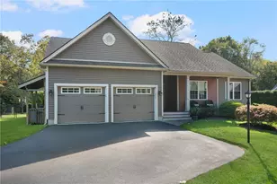 32 Woodmist Cir, South Kingstown, RI 02879 - Photo 1