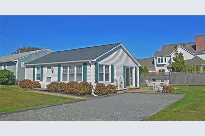 8 Pocono Road, Narragansett, RI 02882 - Photo 1