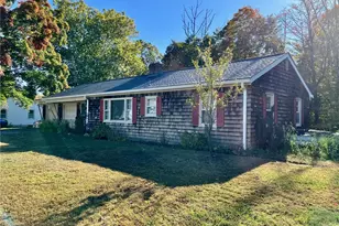 16 Palomino Dr, Cumberland, RI 02864 - Photo 1